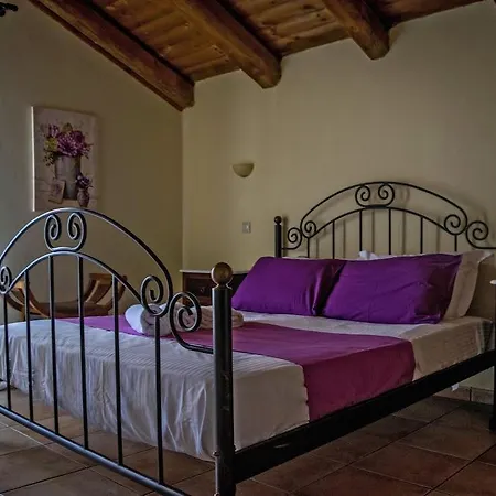 Niriides * Hersonissos (Crete)